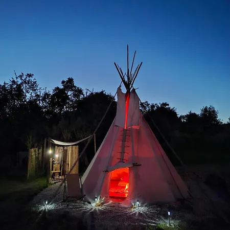 Cihelna 10 Teepee&wine Luxusní stan *